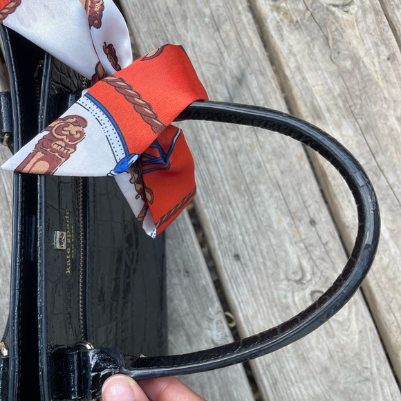 ✨Kate Spade ♠️ Satchel✨ - Picture 2 of 7